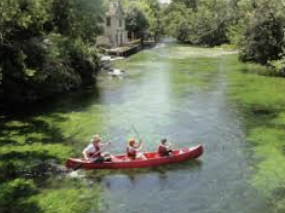 Canoë Évasion à Fontaine-de-Vaucluse